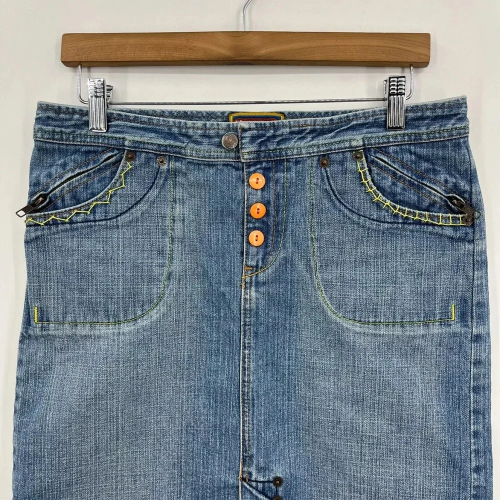 Blue Asphalt Vintage Y2K Denim Skirt Medium Wash Floral Trim Size 5